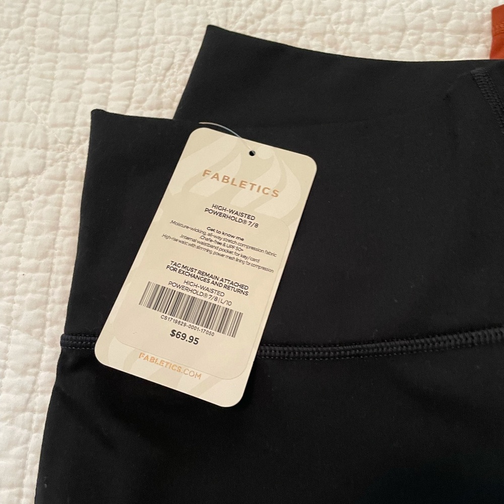 Stretch pants  Power-hold (blk) & pockets (rust).